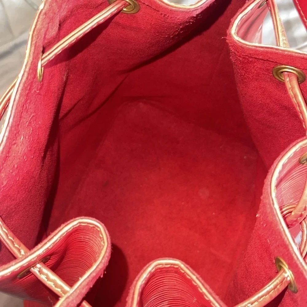 Louis Vuitton gentle used
